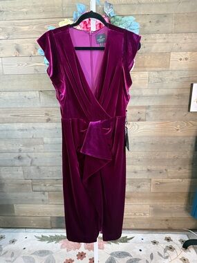 Adrianna Papell Fuchsia Velvet Dress size 4